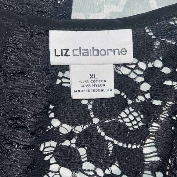 Liz Claiborne Black Lace Embellished Cap Sleeve Blouse size XL - Picture 6 of 6